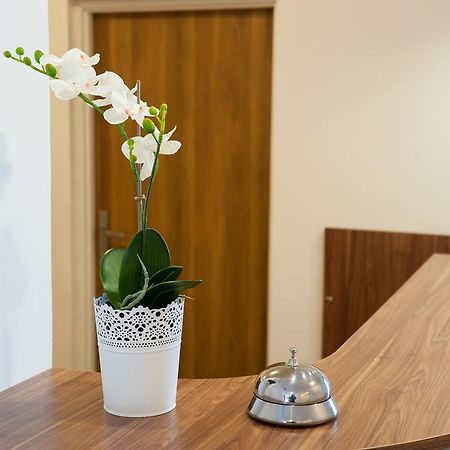 帕特雷酒店 华沙 外观 照片